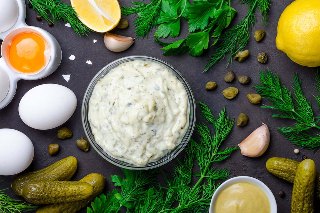 Simple Dill Yogurt Dip